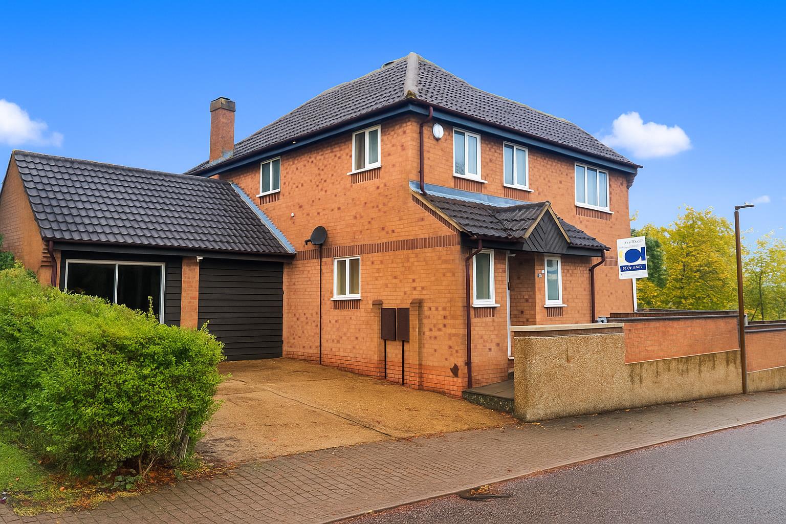 Saddlers Place, Downs Barn, Milton Keynes